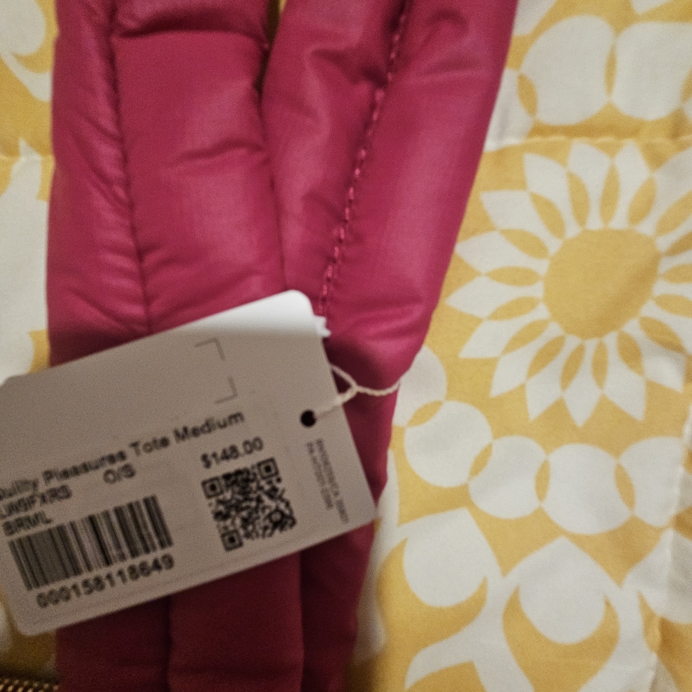 NWT- lululemon athletica Pink Quilted Tote Bag - Picture 4 of 8